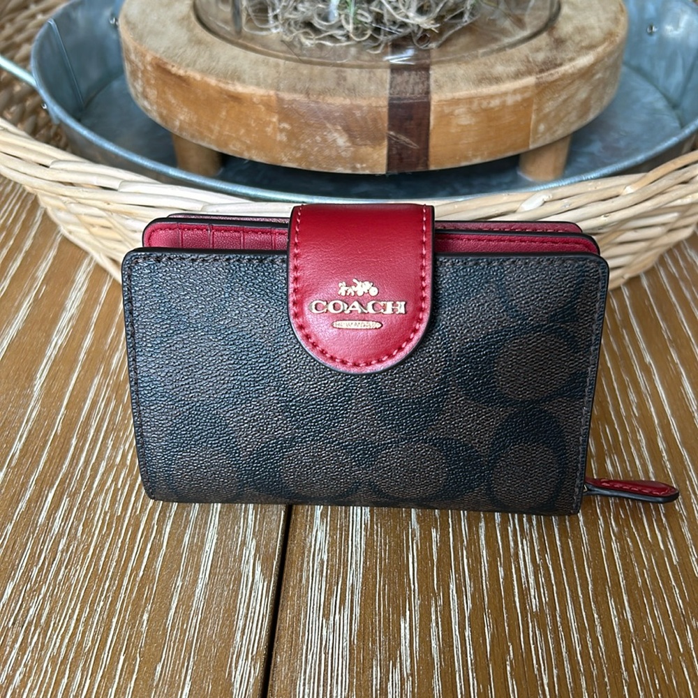 Coach Medium Corner Zip Wallet in Signature Canvas